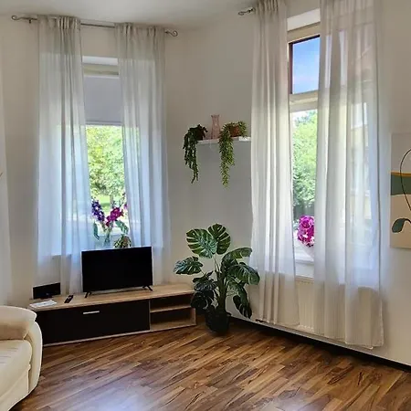 Elena Flat Orchidee Zentrum Apartment