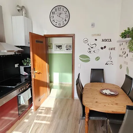 Lägenhet Elena Flat Orchidee Zentrum *