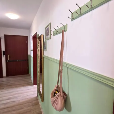 Elena Flat Orchidee Zentrum Lägenhet