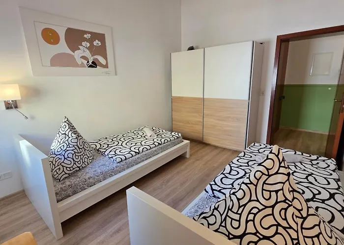 Apartman Elena Flat Orchidee Zentrum *